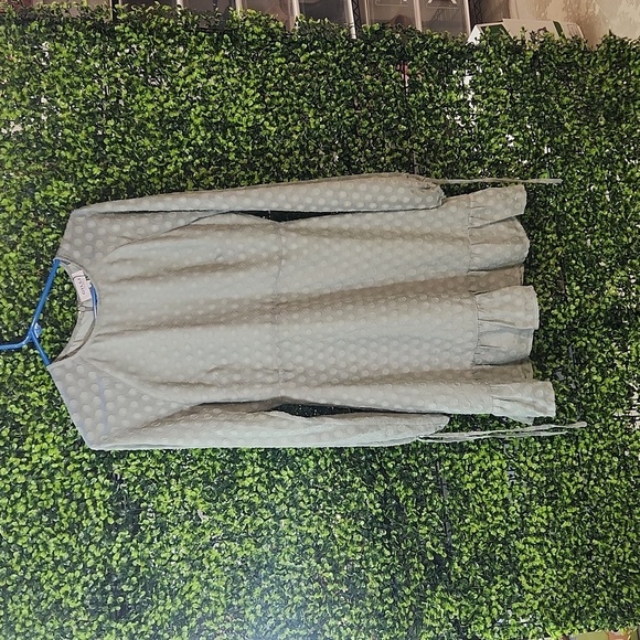 Light Gredn Midi Dress By GILLI Aize Medium - Picture 1 of 11